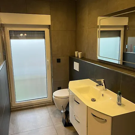 Bed & Breakfast Weingut Guenther Und Gaestezimmer 3*