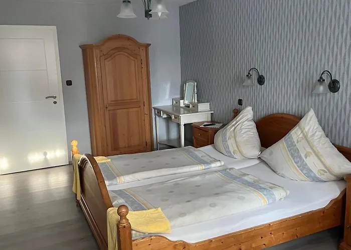 Weingut Günther Und Gästezimmer Bed and breakfast 3*