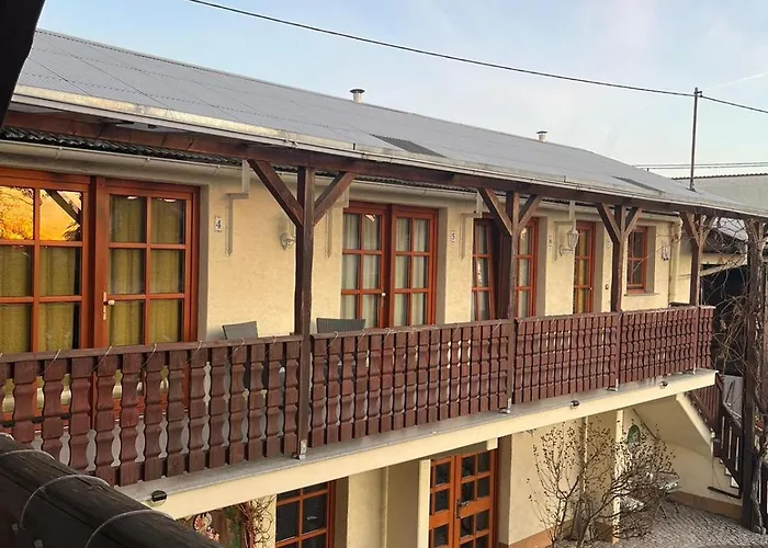 Weingut Günther Und Gästezimmer Bed and breakfast Gimbsheim